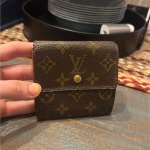 Louis Vuitton Authentic Double Snap Monogram Wallet
